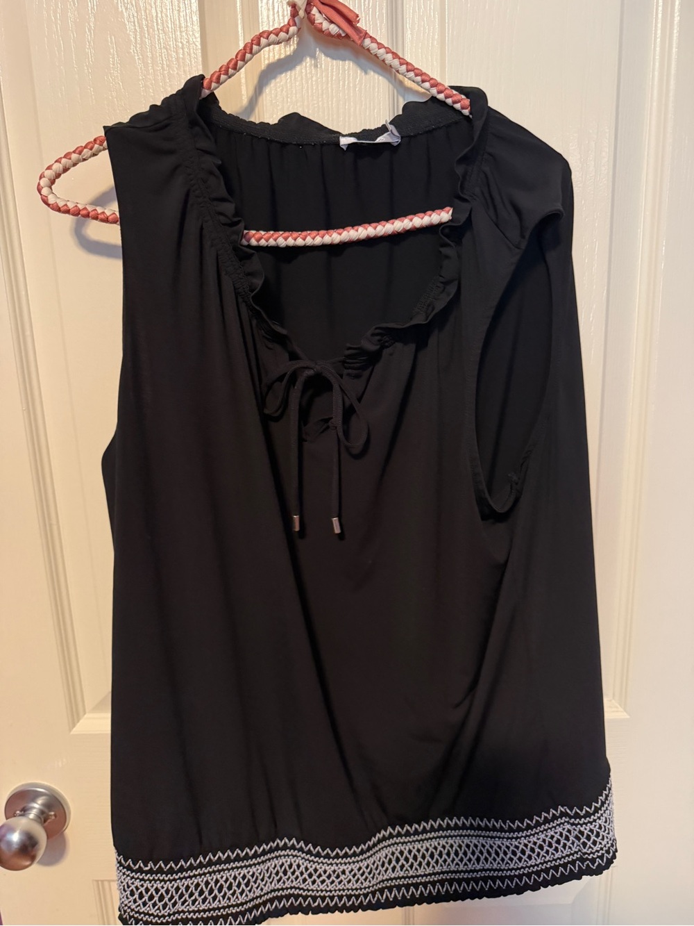 Ricki's Black Sleeveless Tie-Neck Camisole with Embroidered Hem